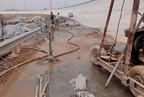 襄阳公路钻孔施工